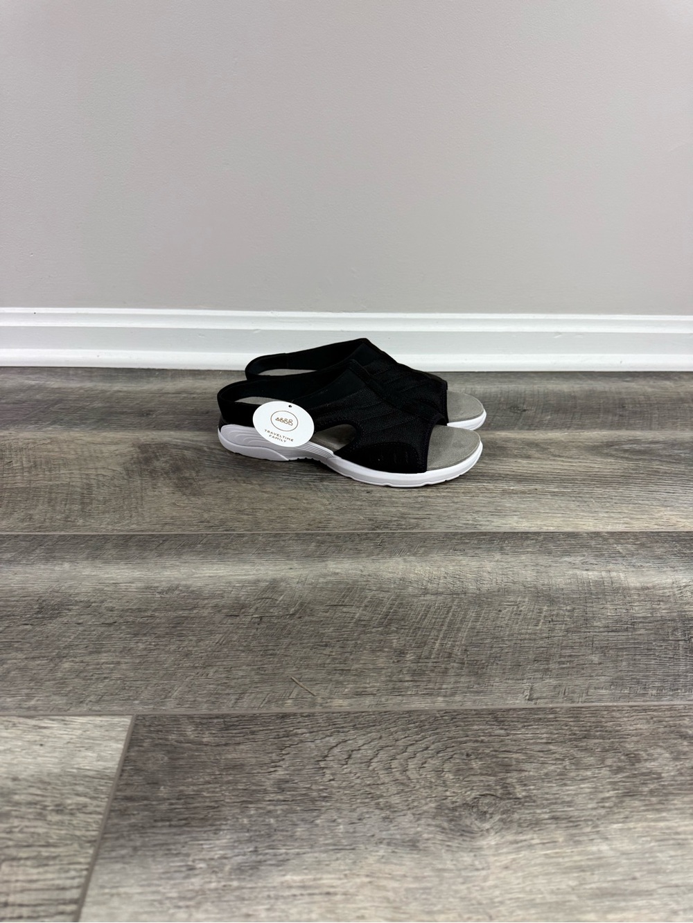 Easy Spirit Black Sandals